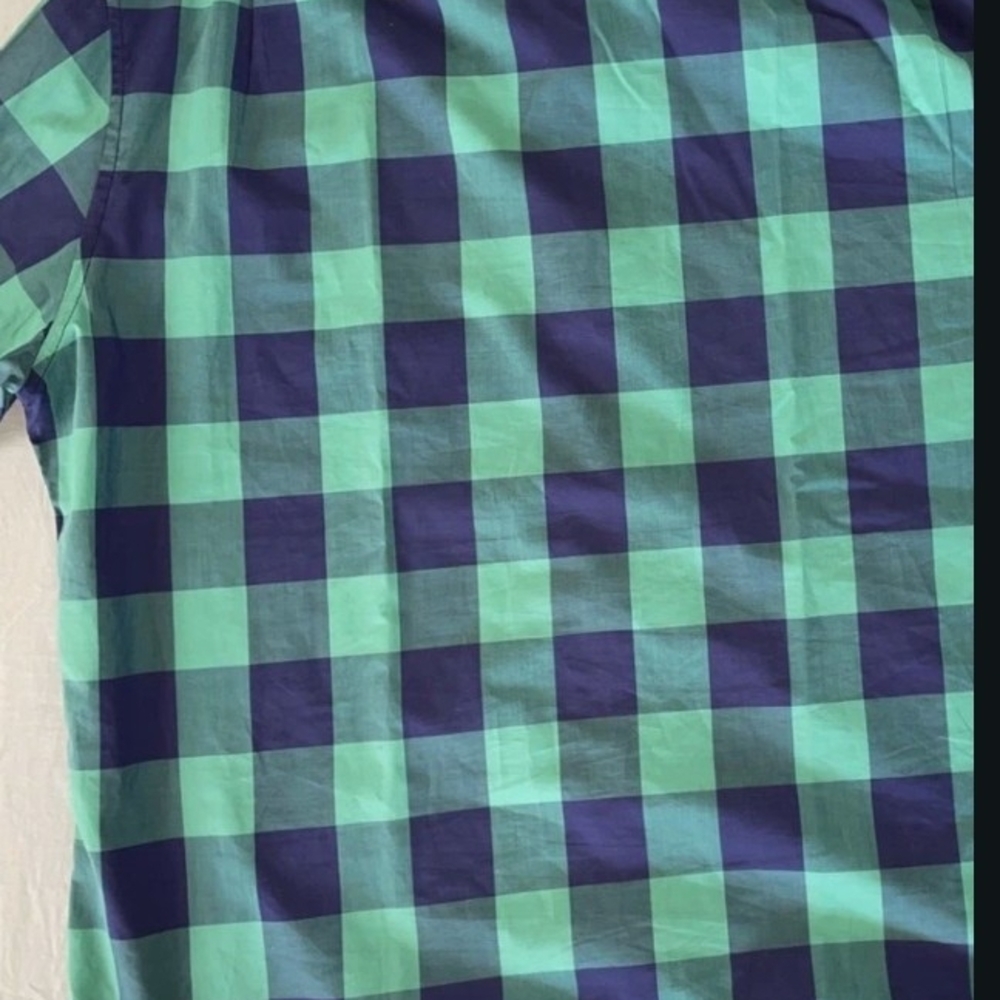 J. Crew Men's Cotton Green and Black Plaid Shirt - Picture 4 of 7